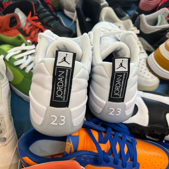 Retro 12 Low Excellent Condition - Picture 5 of 8